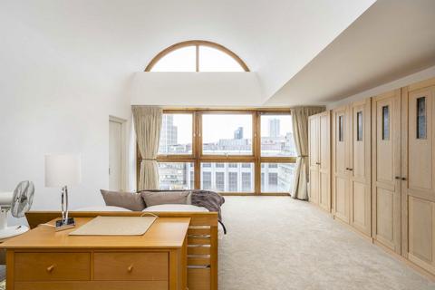 1 bedroom flat for sale, Barbican, London EC2Y