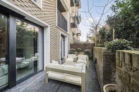 Golden Lane, London EC1Y