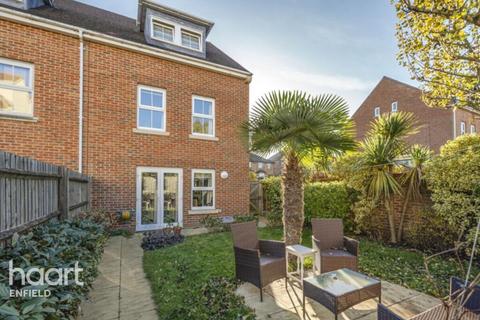 4 bedroom semi-detached house to rent, Magdalene Gardens, LONDON
