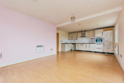 2 bedroom flat for sale, Pocklington Drive, Manchester, Greater Manchester, M23