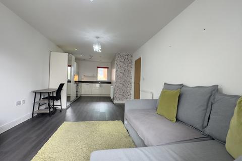 1 bedroom flat to rent, Maxwell Road, Romford RM7