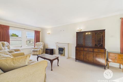 2 bedroom flat for sale, Bowland Court, Clitheroe, BB7