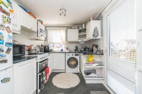 3 bedroom semi-detached house for sale, Findchapel Place, Dundee DD4