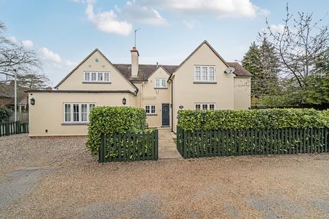 4 bedroom house for sale, Charters Road, Ascot, SL5