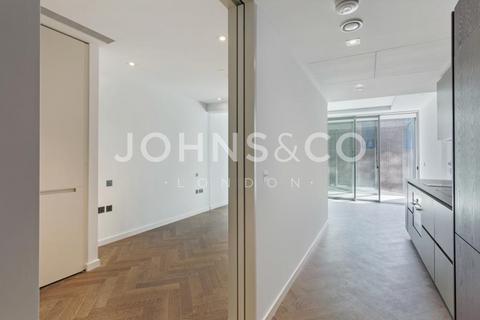 Studio to rent, Dawson House, Battersea Power Station, SW11