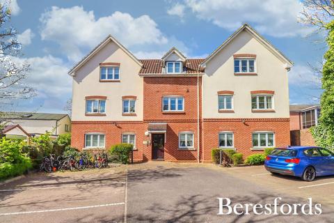 2 bedroom apartment for sale, St. Lawrence Road, Upminster, RM14