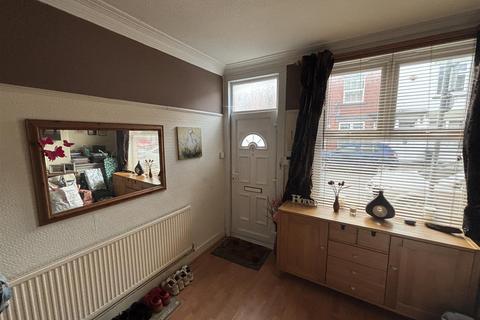 2 bedroom terraced house for sale, Bassett Street, Leicester