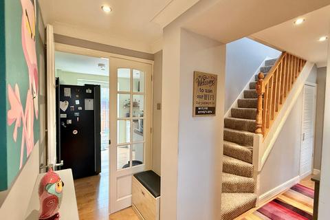 3 bedroom semi-detached house for sale, Station Road, Alderholt, SP6 3RB