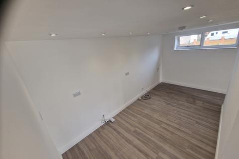 Terraced house to rent, Highthorn Road Kilnhurst, Kilnhurst, Mexborough, South Yorkshire, S64