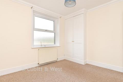 1 bedroom apartment for sale, Stable Mews, Reigate RH2
