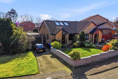 3 bedroom semi-detached house for sale, 14 Loftus Road, Dundee, DD3 9TE