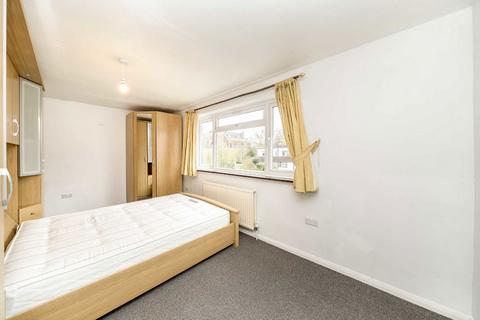 5 bedroom house to rent, Anderton Close, London SE5