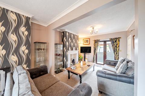 3 bedroom semi-detached house for sale, Secker Street, Wakefield, West Yorkshire, WF2