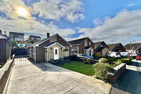 3 bedroom detached bungalow for sale, Kingsway, Mapplewell, Barnsley, S75 6EU