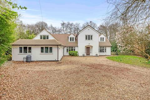 5 bedroom detached house for sale, St. Johns Close, High Wycombe HP10