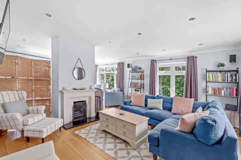 5 bedroom detached house for sale, St. Johns Close, High Wycombe HP10