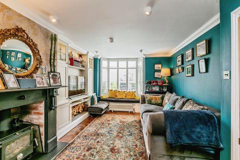 3 bedroom end of terrace house for sale, Hengrove Lane, Bristol