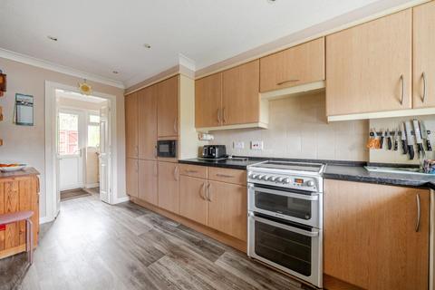 4 bedroom house for sale, Broomhill Way, Boyatt Wood, Eastleigh