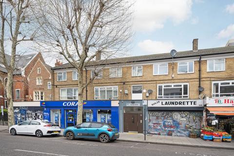 Bethnal Green Road, Bethnal Green, London, E2