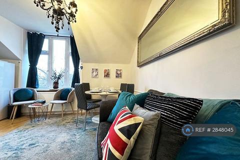 1 bedroom flat to rent, Alma Road, Windsor, SL4