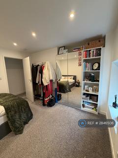2 bedroom flat to rent, West Green Road, London, N15