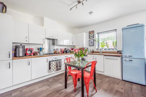 2 bedroom flat to rent, Orion House, 1 Nunneley Close, Uxbridge, UB10