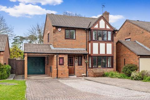 3 bedroom detached house for sale, 22 St. Augustines Close, Droitwich, Worcestershire.   WR9 8QW