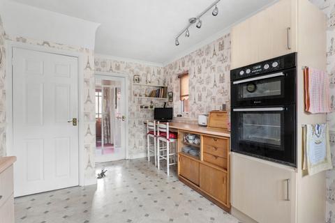 3 bedroom detached house for sale, 22 St. Augustines Close, Droitwich, Worcestershire.   WR9 8QW