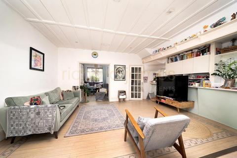 3 bedroom detached house for sale, Hale Lane, London, NW7