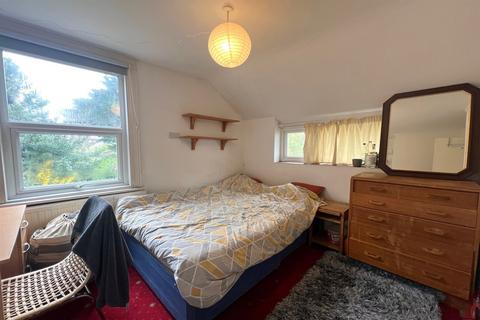 4 bedroom terraced house to rent, Windmill Road, Headington, Oxford, OX3