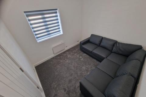 1 bedroom flat to rent, Highthorn Road Kilnhurst, Kilnhurst, Mexborough, South Yorkshire, S64