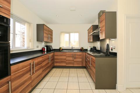 4 bedroom detached house for sale, Juno Way, Peterborough