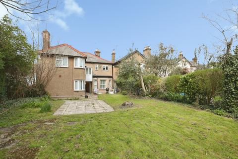 Chalk Hill, Watford