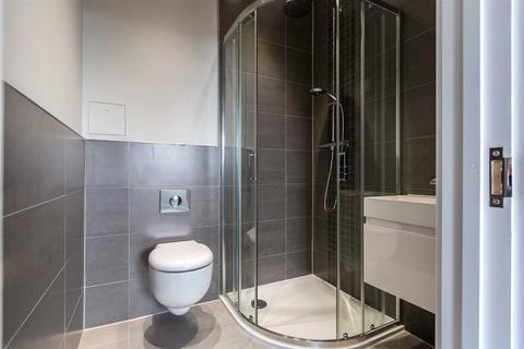 2 bedroom flat to rent, Knight Court, Brentwood, Essex, CM14