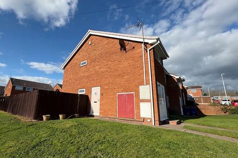 1 bedroom flat to rent, Keyes Drive, Kingswinford DY6