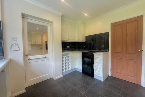 5 bedroom detached house for sale, Riverside Close, Salisbury SP1