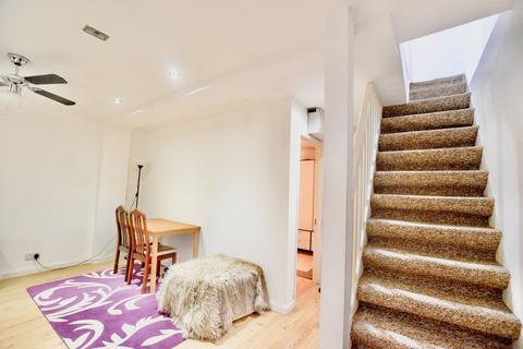 undefined, Ilfracombe Gardens, Goodmayes, RM6