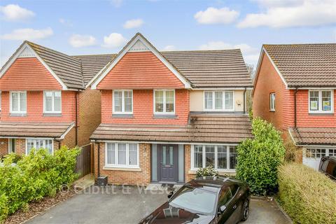 4 bedroom detached house for sale, Greenacres, Lower Kingswood KT20