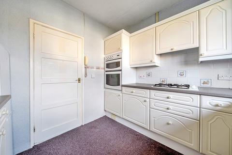 2 bedroom maisonette for sale, Summervale Road, Tunbridge Wells.