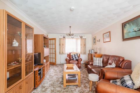 3 bedroom detached house for sale, Kings Park, Dereham