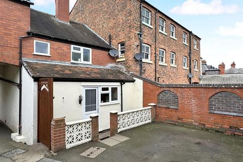 2 bedroom semi-detached house for sale, Willow Street, Ellesmere.