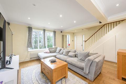 Elmbank Avenue, Barnet, EN5