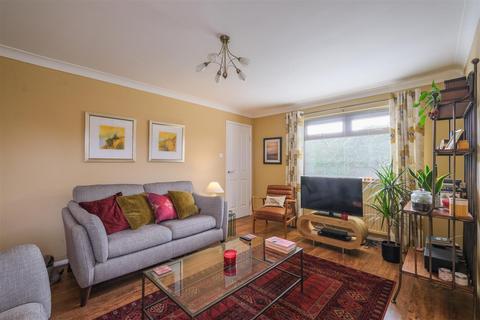 3 bedroom detached house for sale, St Giles Close, Brighouse