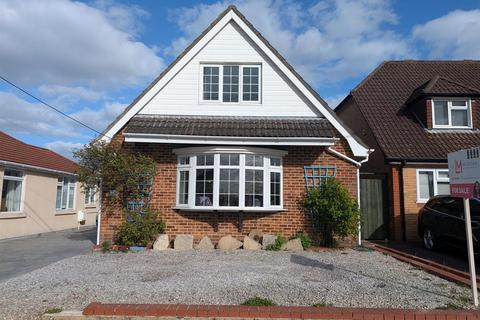4 bedroom detached house for sale, Weavills Road, Bishopstoke, Eastleigh