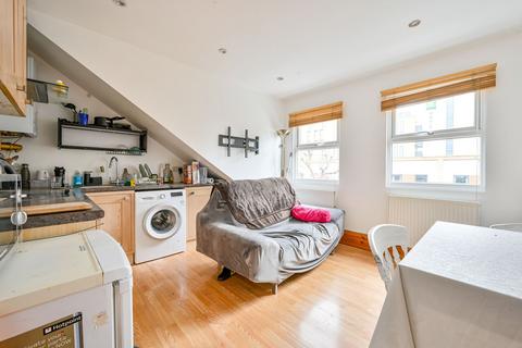 undefined, Craven Avenue, Ealing, London, W5