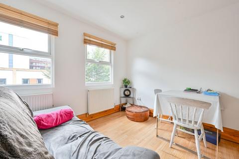 undefined, Craven Avenue, Ealing, London, W5