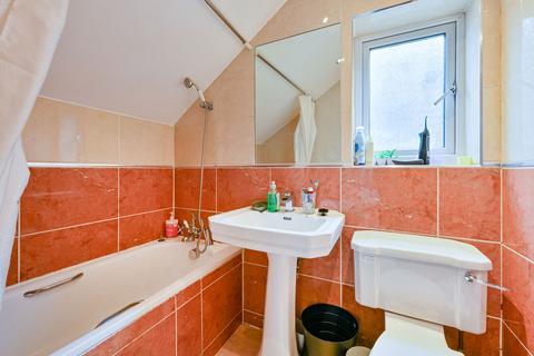 undefined, Craven Avenue, Ealing, London, W5