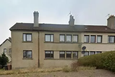 3 bedroom flat for sale