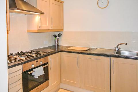 2 bedroom apartment to rent, Portland Place East, Leamington Spa