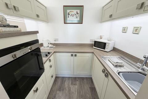 1 bedroom apartment for sale, Homefylde House, Whitegate Drive, Blackpool FY3